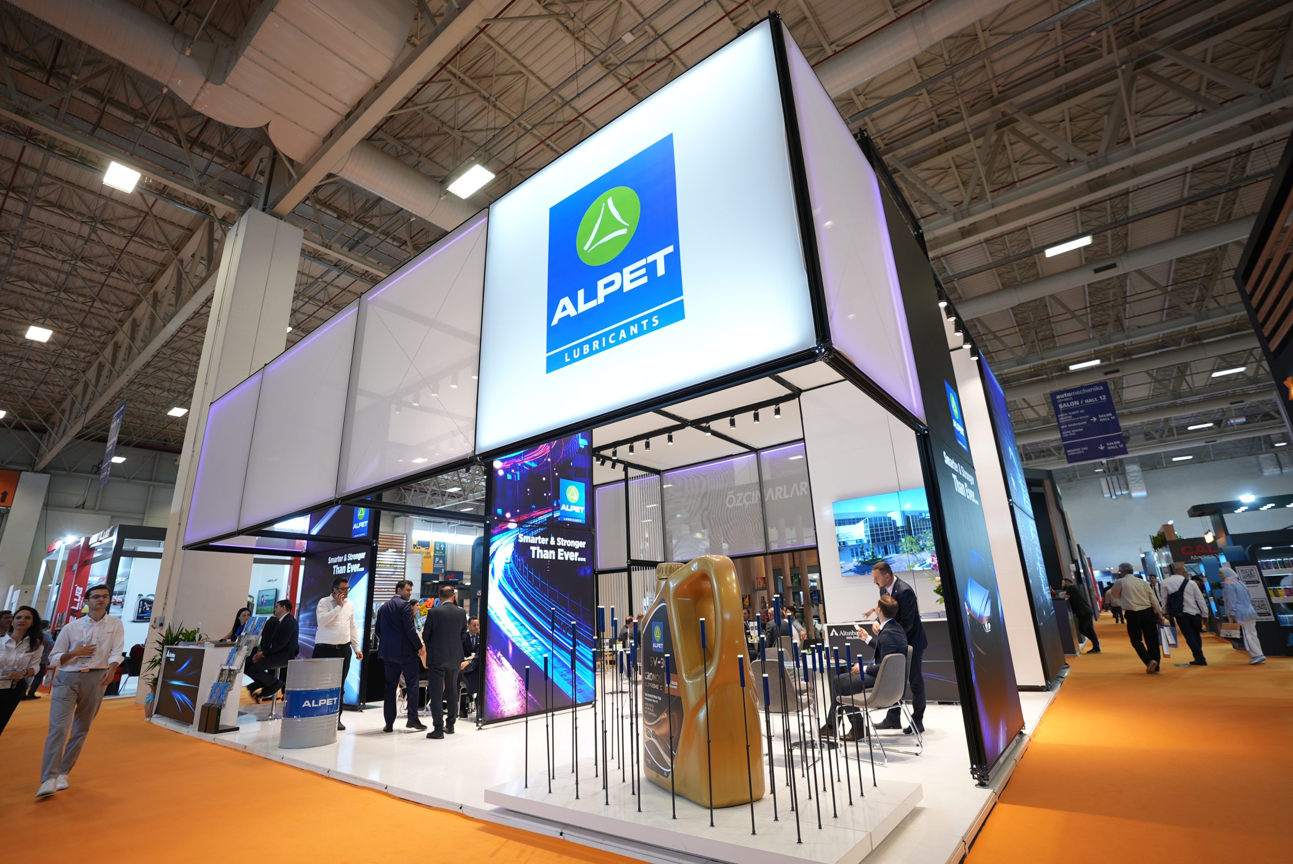 Alpet Madeni Yağları, Automechanika İstanbul ’22 Fuarı’ndaydı…